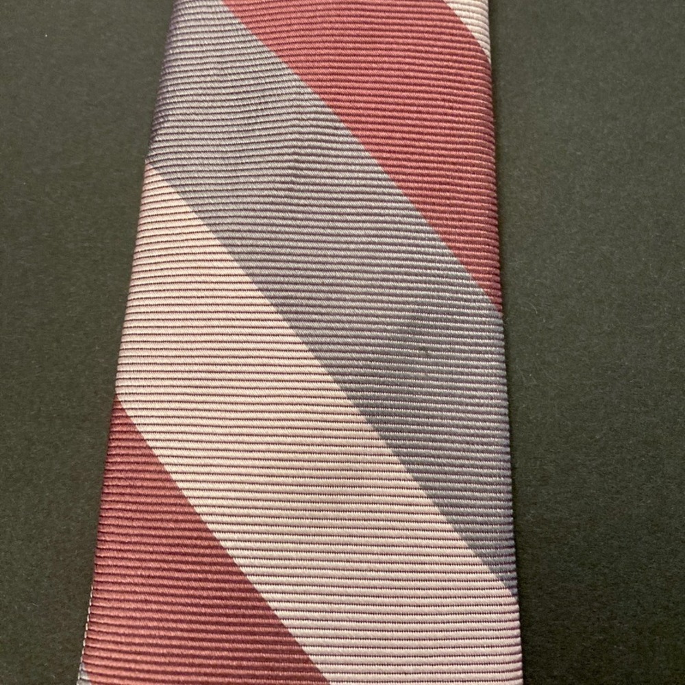 Vintage Balenciaga Paris Striped 100% Silk Tie USA Pink Gray 55" Long 3.5" Wide - Picture 7 of 9